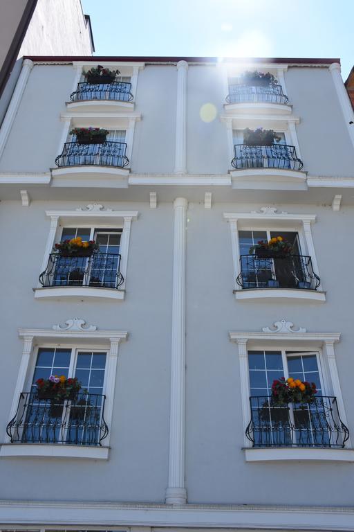 King Butique Hotel Yomra Bagian luar foto