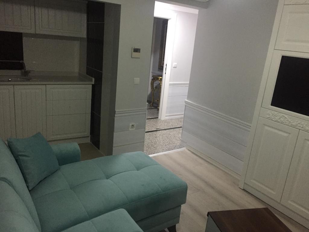 King Butique Hotel Yomra Bagian luar foto